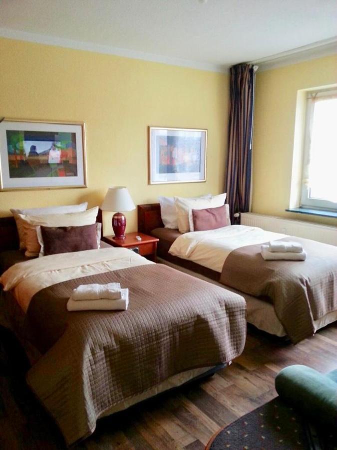 Ingrids Ferienwohnung Mit Balkon In Thiede Naehe See ซาลซ์กิทเทอร์ ภายนอก รูปภาพ